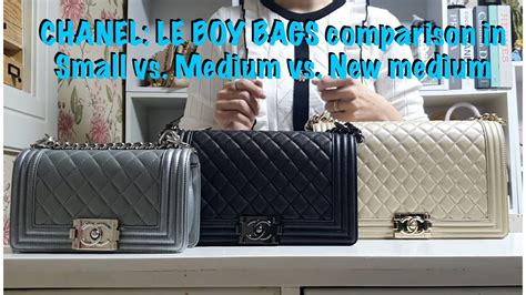 chanel boy bag medium vs small